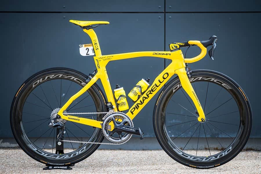 Shimanoさんのインスタグラム写真 - (ShimanoInstagram)「Not only the riders, but also the mechanics of @teamineos delivered a solid performance this @letourdefrance, topping it off with this custom build, yellow painted @pinarello_official F12 equipped with Dura-Ace R9150 Di2 and C60 wheels for champ @eganbernal! #ShimanoRoad #duraace #Di2 #TDF2019 #TourdeFrance 📷 @jorisknapen_studioknapen & @leon_van_bon」7月29日 0時08分 - rideshimano