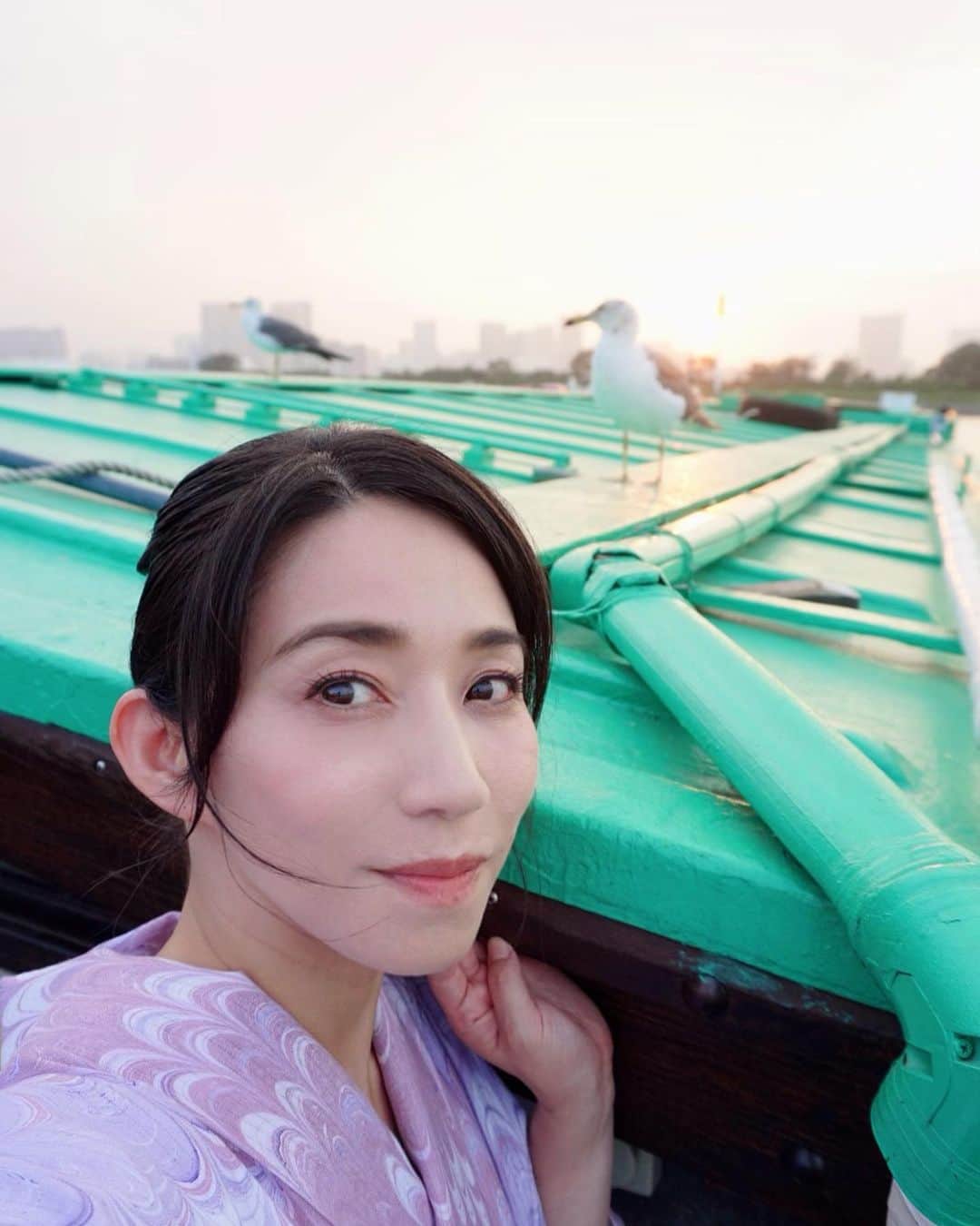 川田希さんのインスタグラム写真 - (川田希Instagram)「屋形船に乗ってきました😊 浴衣着て、天ぷら食べて、カモメと戯れて、風に当たりながら東京の夜景を見て。 今年は花火も海も行けそうにないけど、夏らしいこと、ひとつできました！」7月29日 11時01分 - nozomikawata