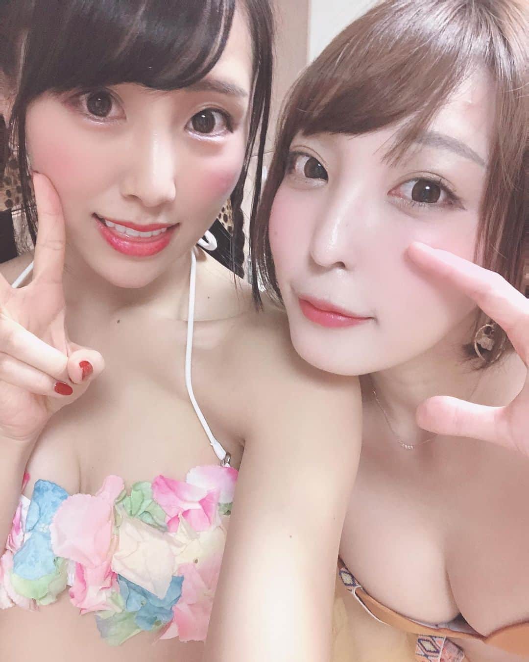 熊本美和さんのインスタグラム写真 - (熊本美和Instagram)「おはくま🐻 . . #おはよう #gm #goodmorning #おはくま #日々の出会いに感謝 #バクステ外神田一丁目 #いっちょめ #熊本美和 #idol #일본 #아이돌 #アイドルボウラー #Pリーガー #プロボウラーになりたい #instagood #followme #kawaii #makeup #beauty #黒髪 #水着 #花柄 #👙 #summer #ニューオータニ #ナイトプール #粕谷まい #恵比寿マスカッツ #グラビア #すきぴ」7月29日 11時15分 - miwa_babyb