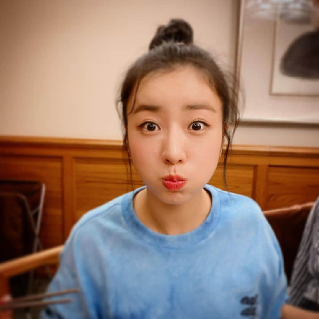 ユン･ボミさんのインスタグラム写真 - (ユン･ボミInstagram)「대만우육면👍🍜」7月29日 2時38分 - __yoonbomi__