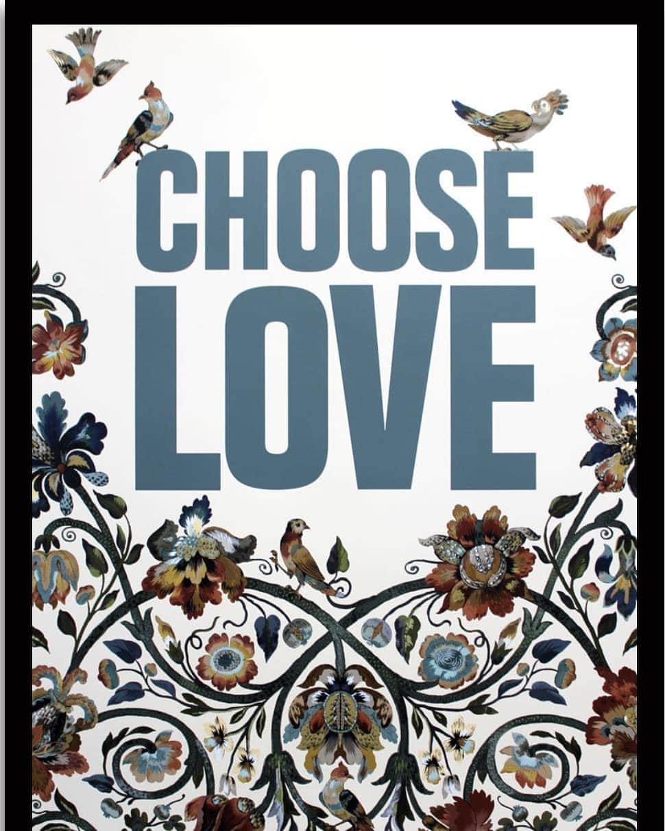 キャサリンハムネットのインスタグラム：「The latest exhibition by @printclublondon is on now in @somersethouse - featuring exclusive limited edition screen prints and original hand finished artworks all based on Katharine's iconic CHOOSE LOVE slogan with all profits to @helprefugeesuk - it's free to visit and on until Thursday 1st - this gorgeous piece by @houseofhackney . . #CHOOSELOVE #helprefugees #printclublondon」