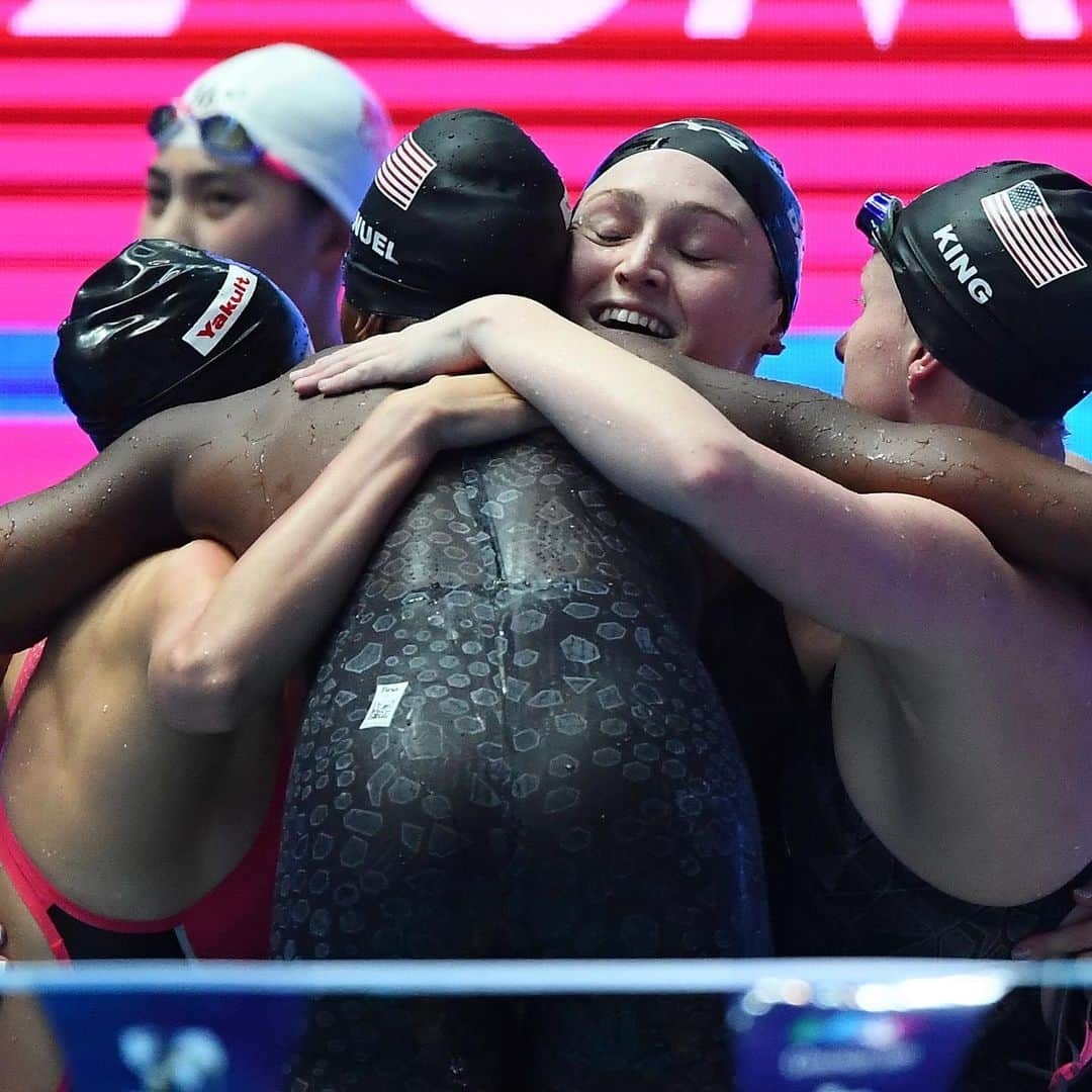 オリンピックチャンネルさんのインスタグラム写真 - (オリンピックチャンネルInstagram)「Meet the World Champions! 👑⁠⠀ ⁠⠀ What an emotional last day at #FINAGwangju2019 filled with tears, victories, broken records and medals. 🌊⁠⠀ ⁠⠀ Which moment will you remember the most? ⁠⠀ ⁠⠀ Hit the link in bio to relive some of the best ones.」7月29日 3時14分 - olympicchannel_x