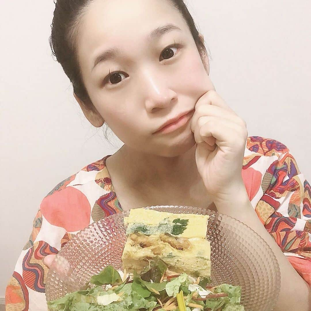 世手子さんのインスタグラム写真 - (世手子Instagram)「Be careful in summer! Medical hair loss is as important as dieting（^人^） Everyone ,happy comments great (#^.^#) https://t.felmat.net/fmcl?ak=P1470N.1.Z57489N.T58031O 夏本番だねー！夏バテなんてしてられないー！ ダイエットと同じぐらい #医療脱毛 も大切っっ 医療脱毛全の身脱毛5回でたったの月々6,300の #レジーナクリニック を見つけた(=´∀｀) 女性専用、完全個室❤️なんて嬉しいねー！ #レジーナ は平日21時まで診療してくれるからたすかるっっ 院全て駅近5分以内も嬉しいねー♪( ´θ｀) しかも脱毛の料金や追加料金かからない❣️ #オーガニック野菜 #楽天ラグリ と共に #すずかけ の #出し巻き卵 を食べ比べしたよー(*^o^*) #糖質抜きダイエット (^з^)-☆ スタンダードと #うなぎ バージョンを食べ比べっっ 明日もがんばろー！ #コエタス #PR」7月29日 3時31分 - rojide