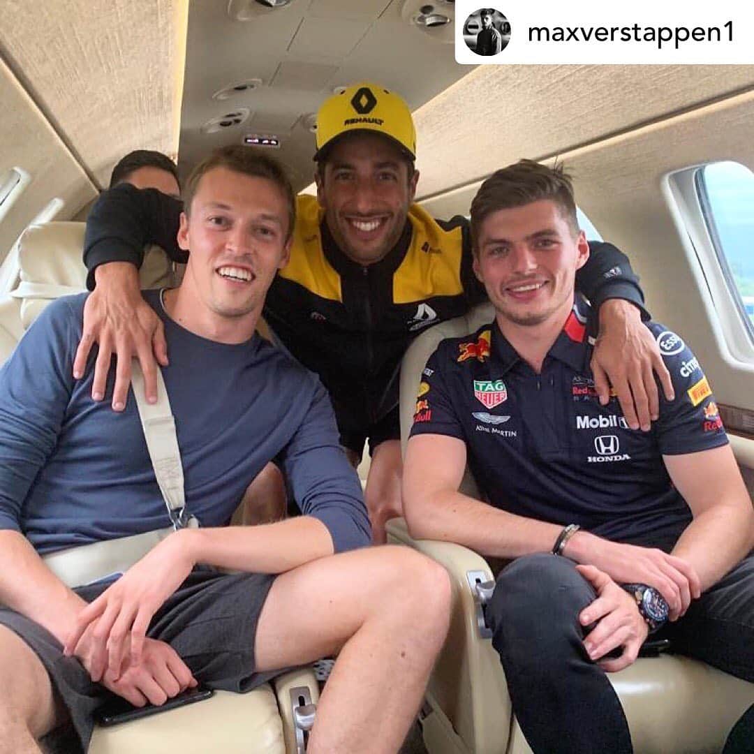 F1さんのインスタグラム写真 - (F1Instagram)「📸 One for the scrapbook... . Repost x @maxverstappen1 . Off we go! Thank you Germany 🇩🇪🏆 . #GermanGP #Formula1 #F1」7月29日 3時53分 - f1