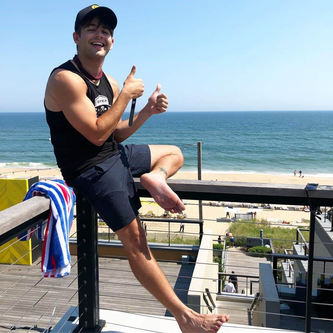 ジャック・グリフォーさんのインスタグラム写真 - (ジャック・グリフォーInstagram)「Sunday in Montauk」7月29日 3時57分 - jackgriffo