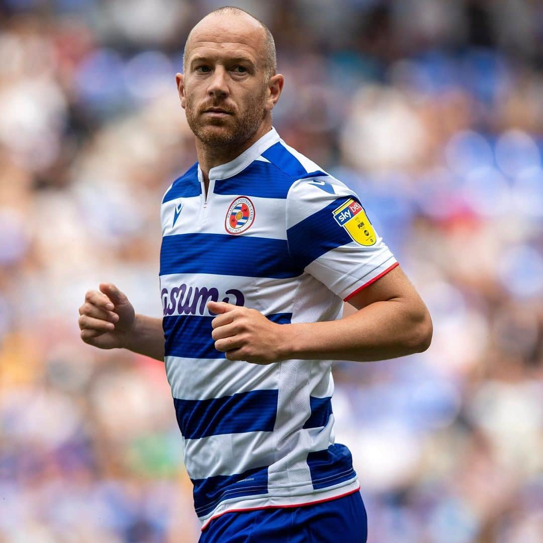 チャーリー・アダムさんのインスタグラム写真 - (チャーリー・アダムInstagram)「Great to make my debut for @readingfc today, thanks to the supporters for a warm welcome. Looking forward forward to the season starting next week」7月29日 4時45分 - charlie26adam