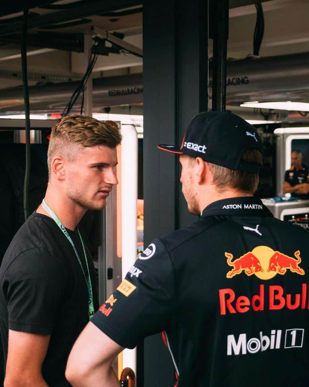 ティモ・ヴェルナーさんのインスタグラム写真 - (ティモ・ヴェルナーInstagram)「Super spannendes Rennen 🏎 Danke @redbullracing 🏆Glückwunsch @maxverstappen1 zum verdienten Sieg」7月29日 5時55分 - timowerner