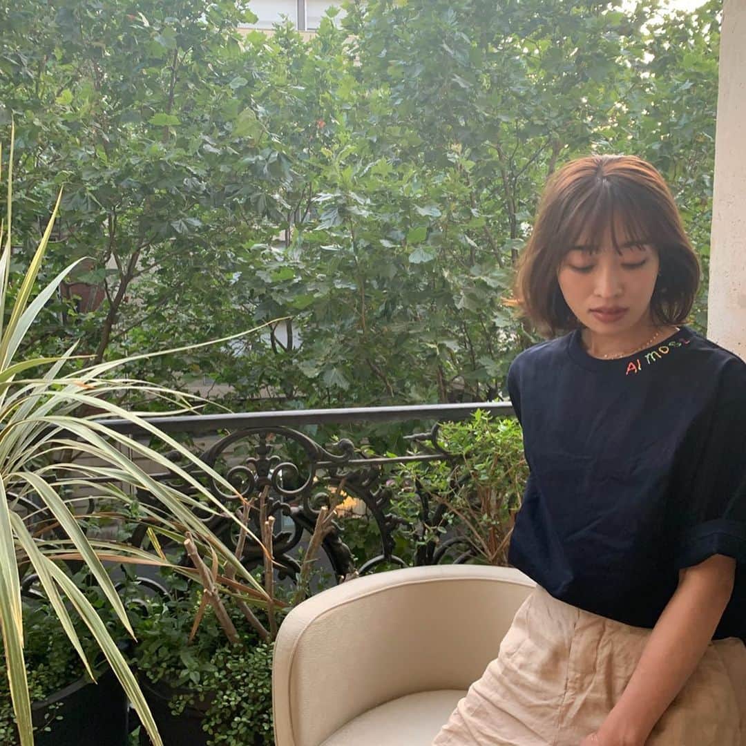 Sonoko Suzukiさんのインスタグラム写真 - (Sonoko SuzukiInstagram)「AlmostのTシャツは 襟元の刺繍が可愛いのです💕  #almost #outfit #sonokostyle」7月29日 6時14分 - _sonnie.co_