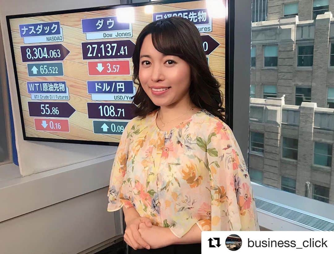 佐々木真奈美のインスタグラム：「#Repost @business_click with @get_repost ・・・ ロイターのキャスターの佐々木真奈美さんです☺️ いつもありがとうございます！  #businessclick  #ビジクリ  #ビジネスクリック」