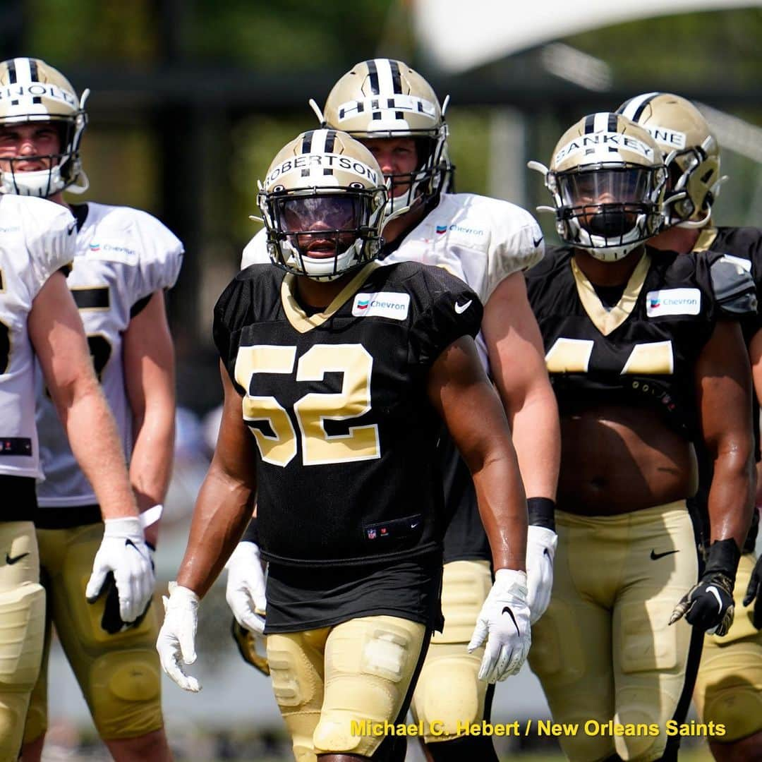 ニューオーリンズ・セインツさんのインスタグラム写真 - (ニューオーリンズ・セインツInstagram)「💪PADS CAME ON 💪  Photos from Sunday’s practice at our bio link! #SaintsCamp」7月29日 7時49分 - saints