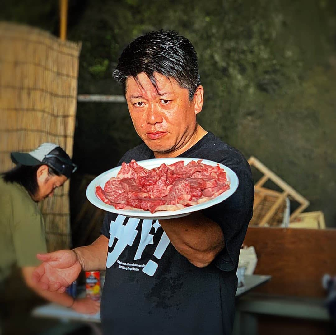 堀江貴文さんのインスタグラム写真 - (堀江貴文Instagram)「#wagyu #wagyumafia #美味しくないわけがない #肩ロース #ザブトン #佐渡でも肉磨き」7月29日 8時44分 - takapon_jp