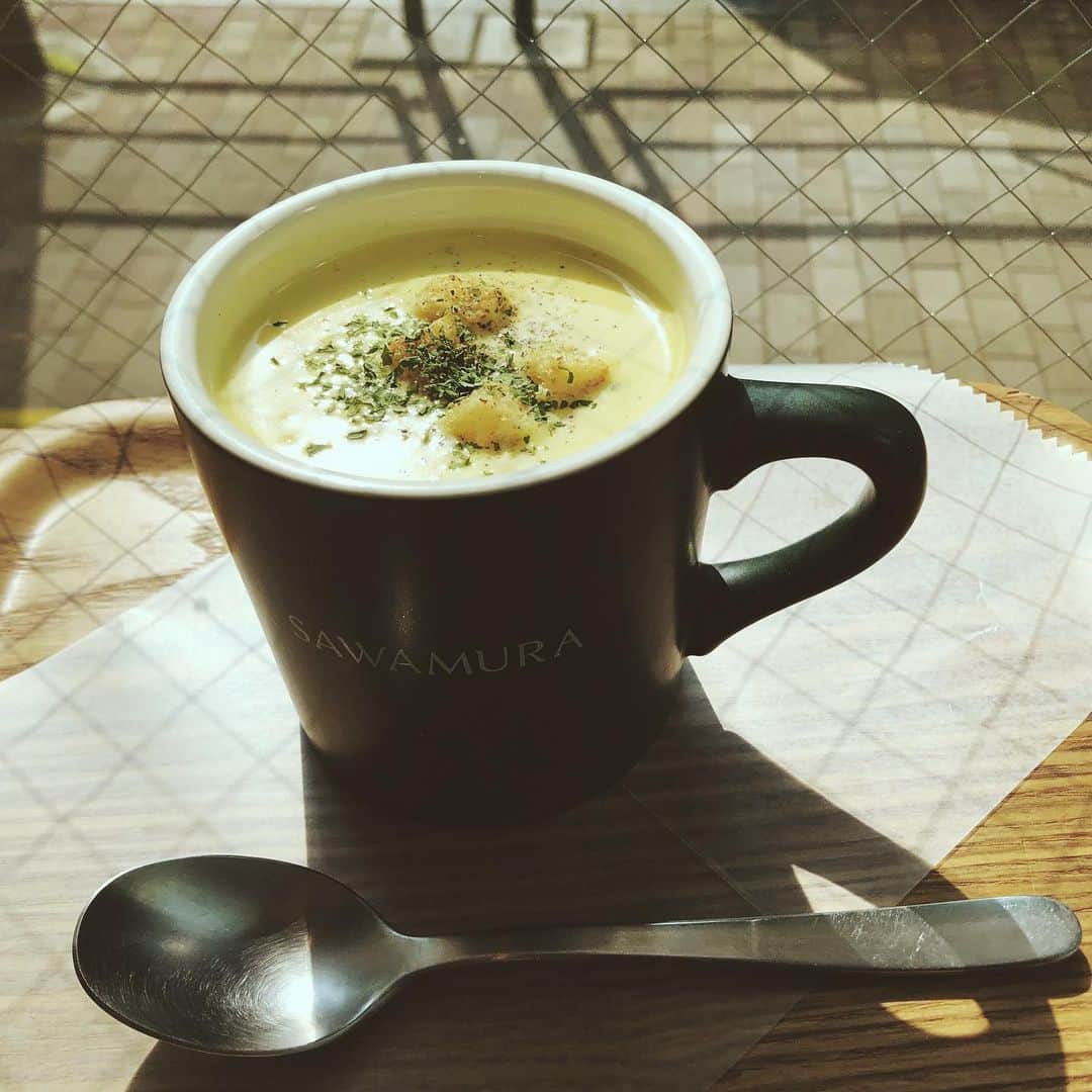 尾形沙耶香のグルメインスタ