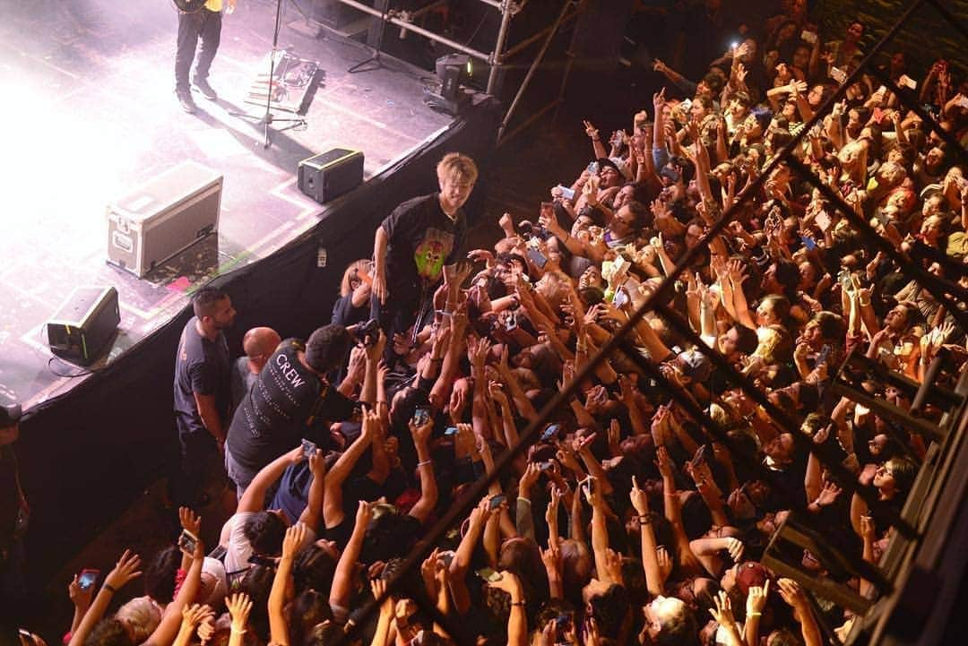 ONE OK ROCK WORLDさんのインスタグラム写真 - (ONE OK ROCK WORLDInstagram)「#ONEOKROCK #eyesofthestormtour2019 C3 stage, Guadalajara by 📷 #ferencmx  More photos check @ferencmx  ##ワンオク #OOR #eyeofthestorm #taka #toru #tomoya #ryota #fueledbyramen」7月29日 9時34分 - oneokrockworld