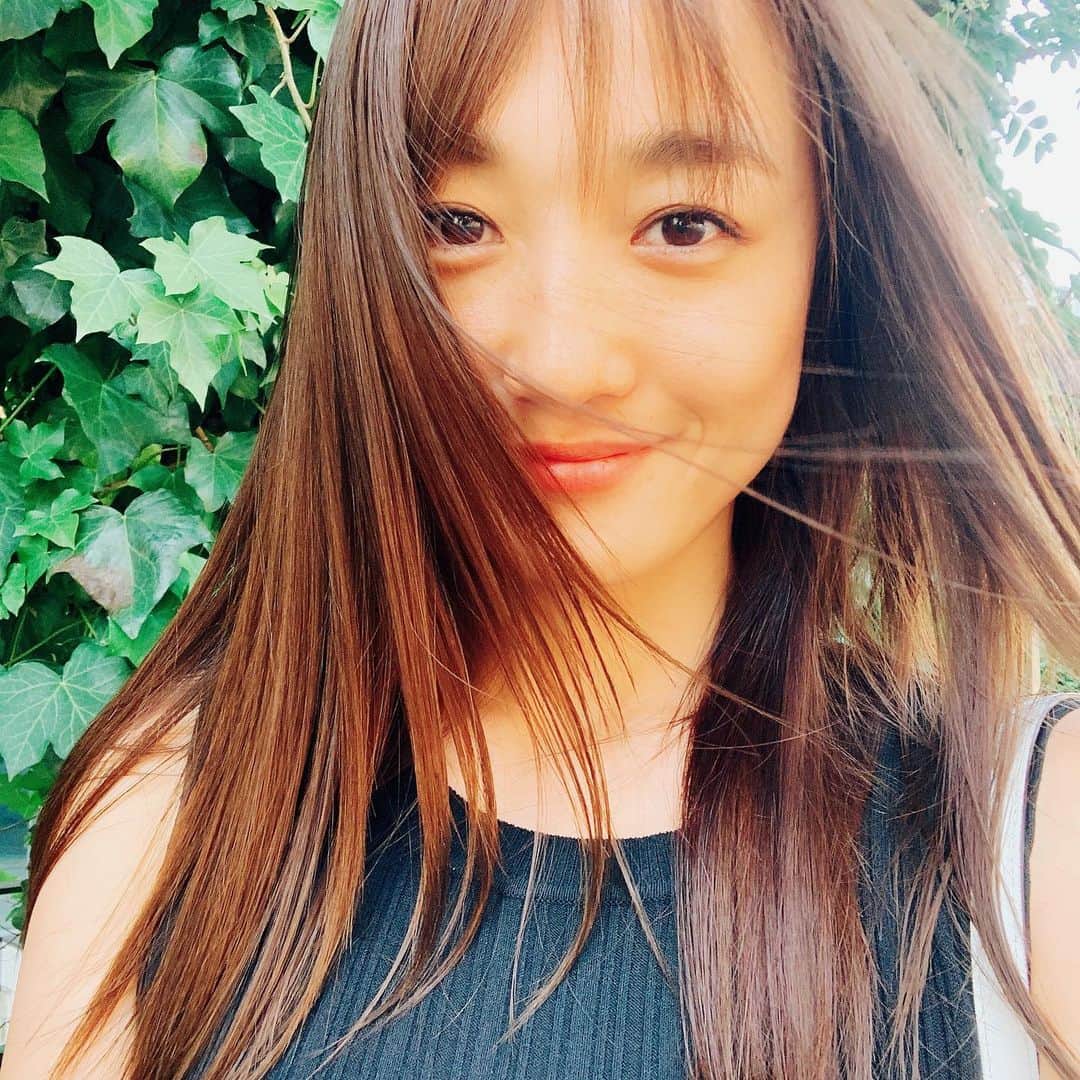 神田咲実さんのインスタグラム写真 - (神田咲実Instagram)「さらさらさらさら💇‍♀️ * カラーとカットとトリートメントしてもらって さらさらにしてもらいました☺️✨ @shibuken.86  @_sunvalley_ * ちょうどいい風が吹いた🌬 * #hair#cut#beauty」7月29日 9時45分 - sakimikanda