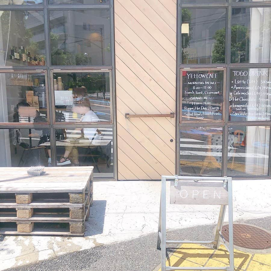 haruさんのインスタグラム写真 - (haruInstagram)「ㅤㅤㅤㅤㅤㅤㅤㅤㅤㅤㅤㅤㅤ ㅤㅤㅤㅤㅤㅤㅤㅤㅤㅤㅤㅤㅤ ㅤㅤㅤㅤㅤㅤㅤㅤㅤㅤㅤㅤㅤ #haru3cafe ㅤㅤㅤㅤㅤㅤㅤㅤㅤㅤㅤㅤㅤ こちらも先月いったカフェ ☕💕 ㅤㅤㅤㅤㅤㅤㅤㅤㅤㅤㅤㅤㅤ 三軒茶屋にある @_yellowcafe_ ˒˒﻿ ʾʾ に えりこちゃんと 行ってきました ♥ ( 三軒茶屋駅から結構歩きます𓂅 ˒˒﻿ ) ㅤㅤㅤㅤㅤㅤㅤㅤㅤㅤㅤㅤㅤ 和風キーマカレー🍛 と 季節限定のバナナのフレンチトースト🍌🍞 ( バナナもうすぐ終わるらしいです😳！ ) 半分づつして食べたけど両方おいしすぎました🥺🧡 ㅤㅤㅤㅤㅤㅤㅤㅤㅤㅤㅤㅤㅤ ハンバーガー🍔も有名みたいなので 次は食べてみたい(  ˊᵕˋ )♡ ㅤㅤㅤㅤㅤㅤㅤㅤㅤㅤㅤㅤㅤ ㅤㅤㅤㅤㅤㅤㅤㅤㅤㅤㅤㅤㅤ ㅤㅤㅤㅤㅤㅤㅤㅤㅤㅤㅤㅤㅤ #東京カフェ#tokyocafe#カフェレポ#yellowcafe#三軒茶屋カフェ#三軒茶屋カフェ巡り#池ノ上カフェ #おはるカフェめぐり #おはるの東京カフェ ㅤㅤㅤㅤㅤㅤㅤㅤㅤㅤㅤㅤㅤ」7月29日 20時50分 - __haru3