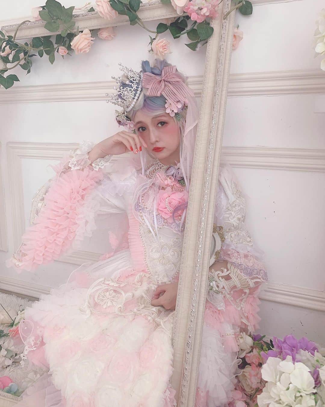 青木美沙子さんのインスタグラム写真 - (青木美沙子Instagram)「#撮影 #ロリータファッション」7月29日 19時23分 - misakoaoki