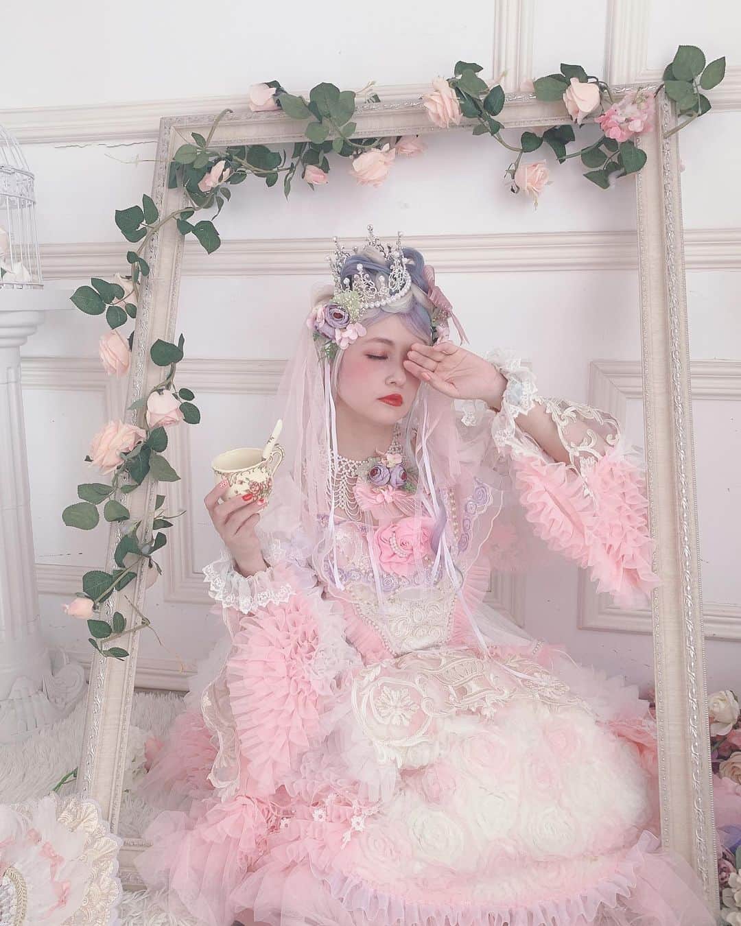 青木美沙子さんのインスタグラム写真 - (青木美沙子Instagram)「#撮影 #ロリータファッション」7月29日 19時23分 - misakoaoki