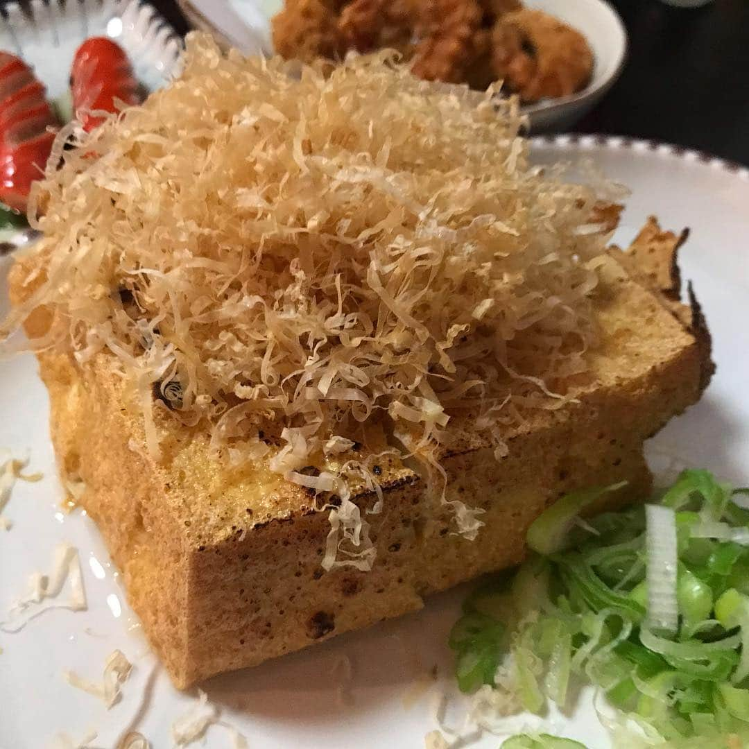 辻仁成さんのインスタグラム写真 - (辻仁成Instagram)「やばい。」7月29日 19時50分 - tsujihitonari