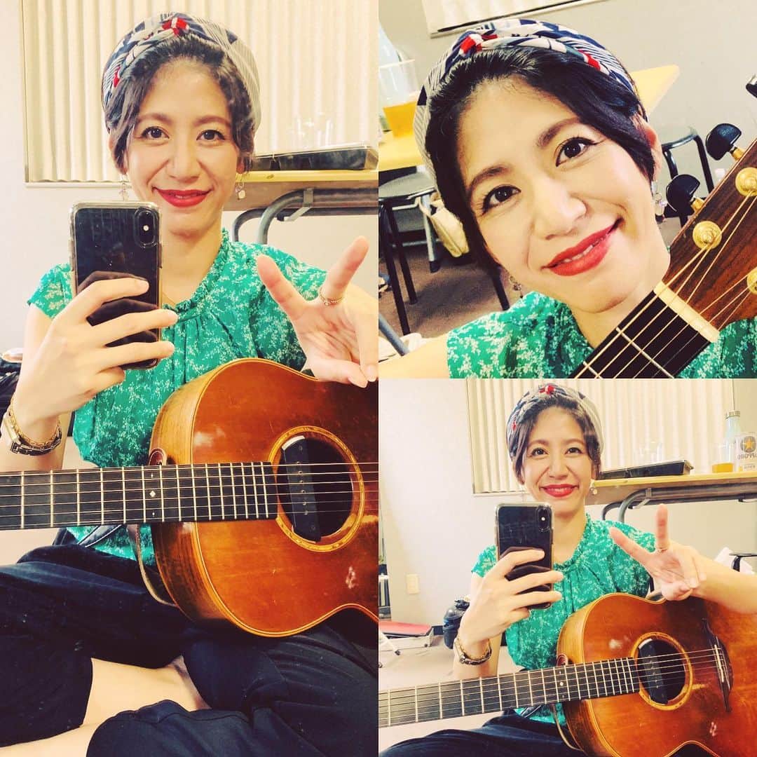 サトウヒロコさんのインスタグラム写真 - (サトウヒロコInstagram)「🎸 2019/7/28 ツーアー3ヶ所目は宇都宮ビートクラブ‼️ 弾き語りツアーは始まったばかり✨ ギターはLowden。 ピックアップはM-factory。 この空気感が本当に好き❣️ そろそろ三好さんに点検してもらわにゃ〜 ・ ・ | #サトウヒロコ | #シンガーソングライター | #シンガーソングライダー | #ミュージシャン | #ギター女子 | #ギター弾き語り | #ギタ女 | #ラリビー | #エムファクトリー | #Mファクトリー | ・ | #hirokosato | #singer | #singer songwriter |#guitar | #Lowden | #Mfactory | ・ | #igdaily | #ig_japan | #instagram | #instagramjapan | #japan |」7月29日 20時14分 - satohiroko1208