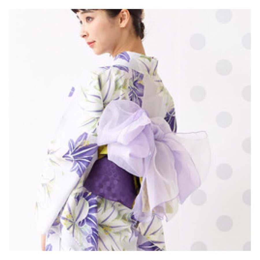 ふりふさんのインスタグラム写真 - (ふりふInstagram)「. . ーfurifu coordinate itemー . ■ふりふ定番人気ヘコ帯「金魚ヘコ」■ . 透け感もある柔らかなシフォン地が女性らしさをプラスする無地ヘコ帯。 金魚の尾ひれのような、グラデーションがとても美しいデザイン。 後ろ姿を華やかに彩ります。 . . . #ふりふ #furifu #浴衣 #yukata #ゆかた #金魚 #グラデーション #兵児帯 #へこおび #コーディネート #アイテム」7月29日 20時18分 - furifufurifu