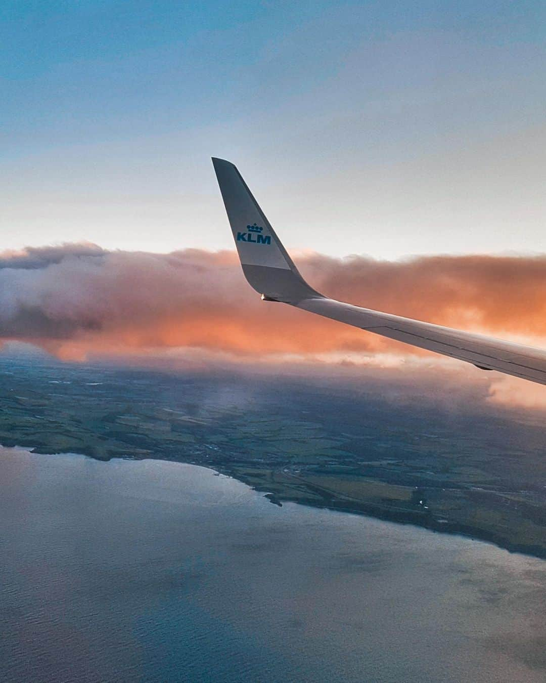 KLMオランダ航空さんのインスタグラム写真 - (KLMオランダ航空Instagram)「Whether you’re coming or going, the view is magnificent! #KLM #RoyalDutchAirlines #flyKLM 📸 by: @Rickylovin84」7月29日 20時30分 - klm