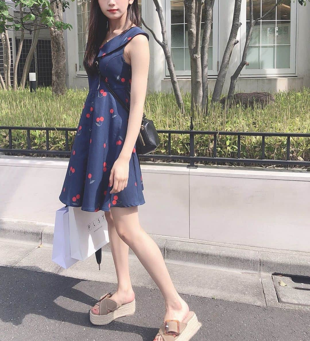 浅野杏奈さんのインスタグラム写真 - (浅野杏奈Instagram)「去年からのお気に入り﻿ ティティのさくらんぼワンピ❤️﻿ ﻿ ﻿ 衣装でお世話になって好きになったの、、﻿ 可愛い女の子のお洋服って感じ❤️﻿ ﻿ #tittyandco 🍒﻿ ﻿ #photography #photooftheday  #ポートレート #fashion #ootd  #film #followme #アイドル #instagood #instalike #coordinate #instafashion #selfie #粉我 #你好 #时装 #时尚 #赞  #卡哇伊  #コーディネート」7月29日 20時32分 - this.is.anna_box