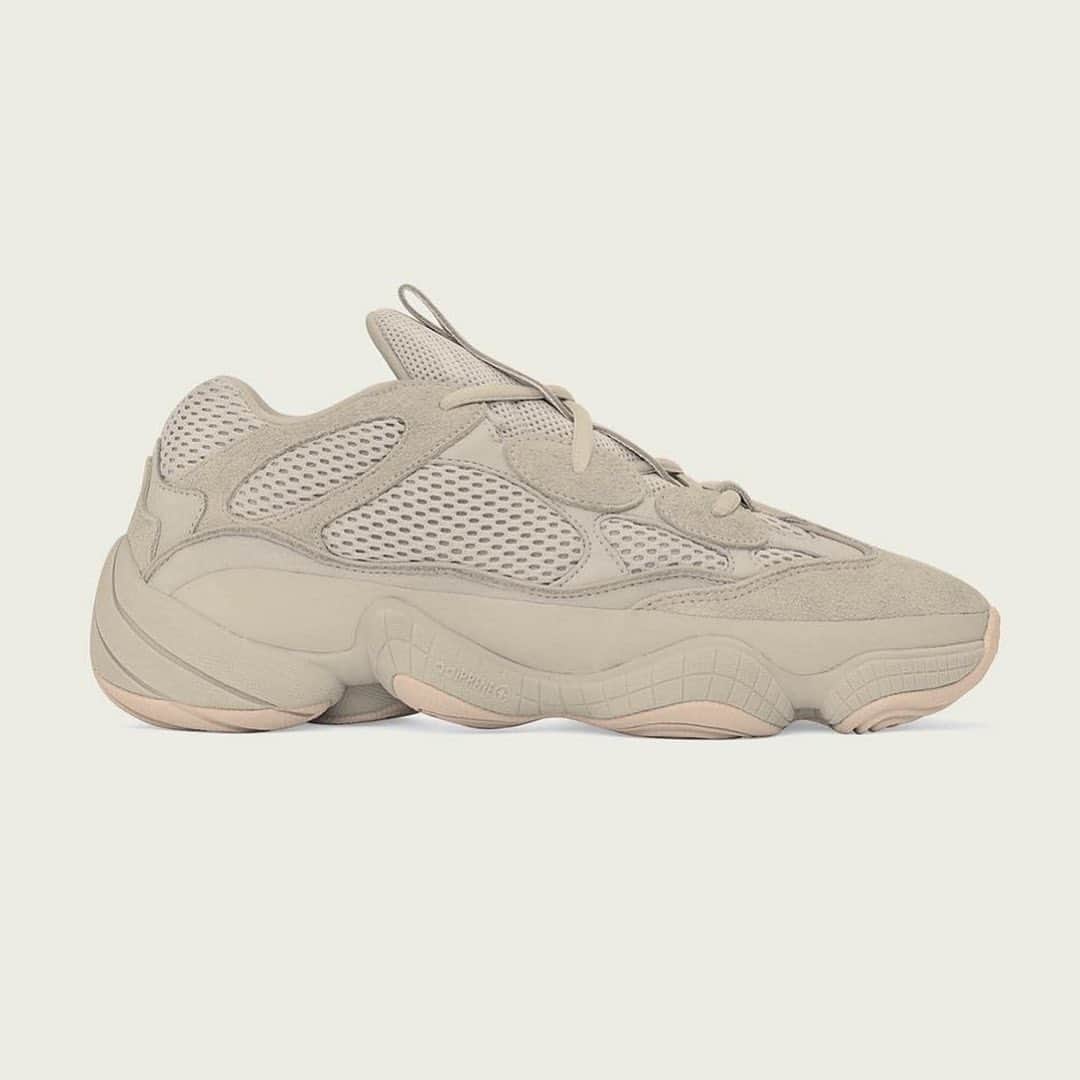 HYPEBEASTさんのインスタグラム写真 - (HYPEBEASTInstagram)「@hypebeastkicks: The @adidas YEEZY 500 is set to arrive in a "Stone" colorway. Centered around the model’s signature monochromatic look, the shoe is crafted of both premium suede and mesh in a beige tone. It’s expected to release in a full family size run sometime in October. Stay tuned for official notes.⁠⠀ Photo: @yeezymafia」7月29日 11時52分 - hypebeast