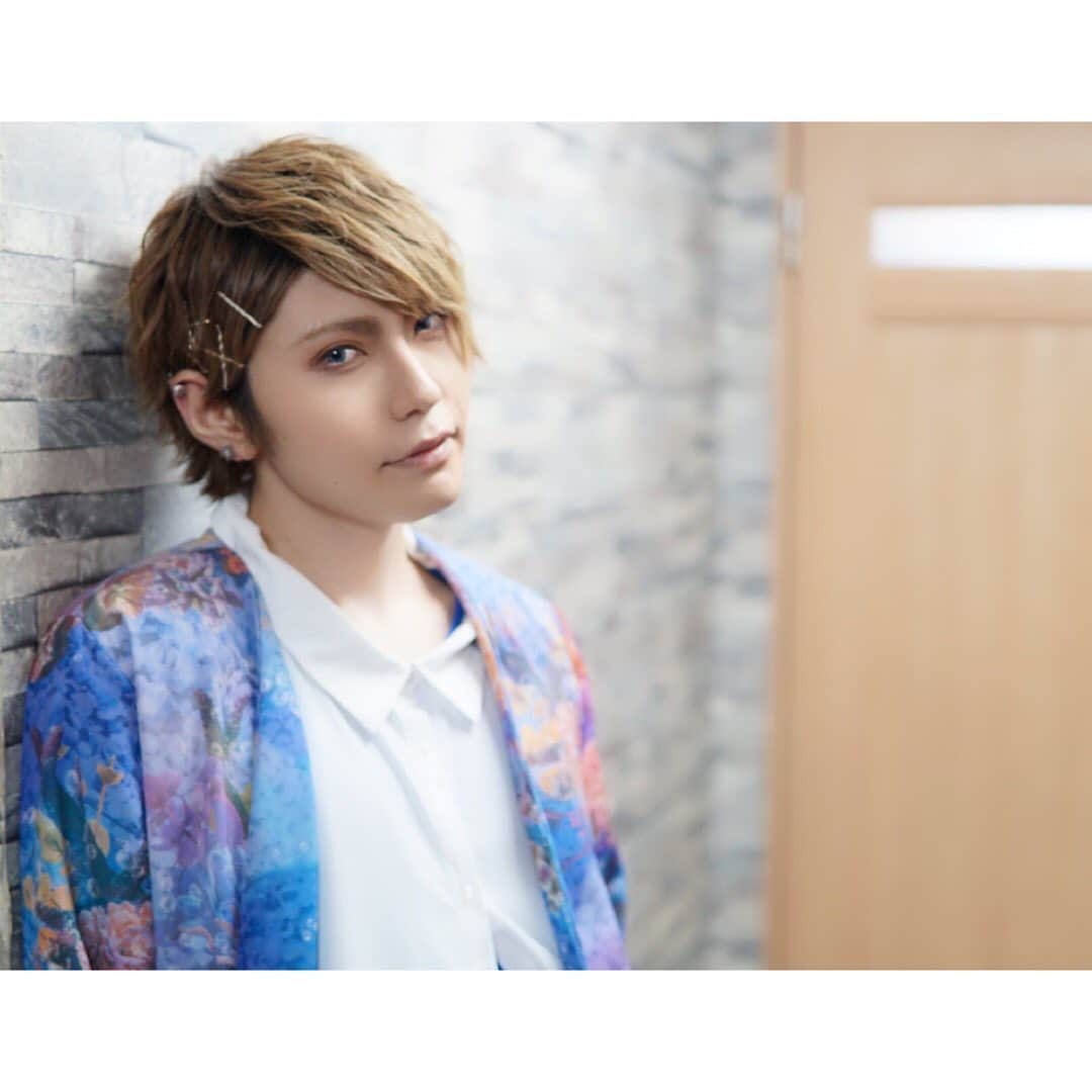 のインスタグラム：「2019.07.28 「みんなのおと」the five morioka  #ユナイト  #vocal  #結  #visualkei  #band  #ワンマンツアー #6本目 #みんなのおと盛岡 #初盛岡 #衣装 #シトラス #灼熱のライヴ #ありがとう」