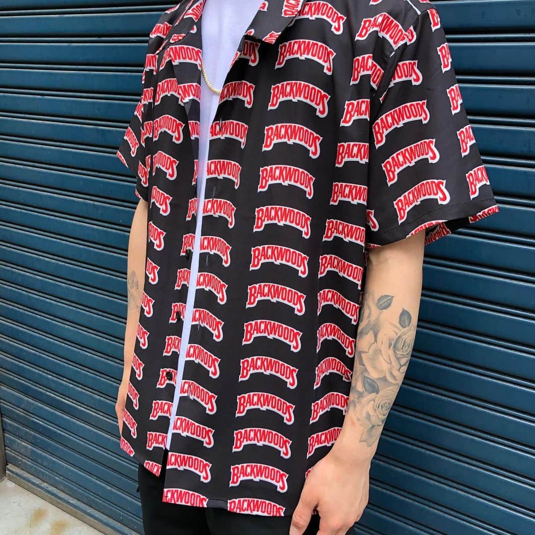 GROW AROUNDさんのインスタグラム写真 - (GROW AROUNDInstagram)「the finestよりBACKWOODS総柄シャツが入荷しました🙆🏾‍♂️🙆🏾‍♂️ #backwoods #growaround」7月29日 13時20分 - growaround