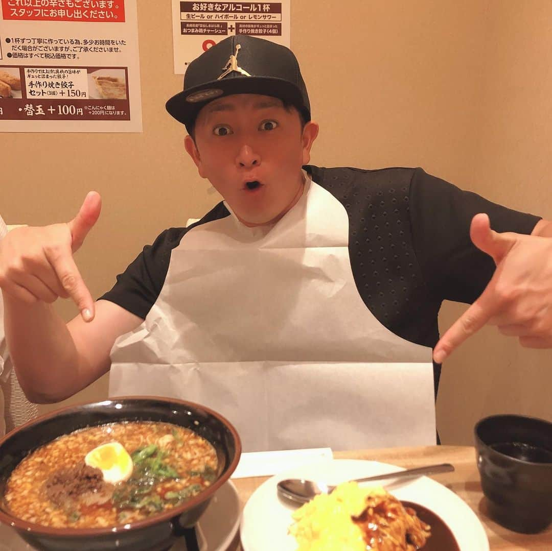 福田秀平さんのインスタグラム写真 - (福田秀平Instagram)「ドームで治療からのあづま屋！ ケイゾー兄貴に誘ってもらって行きました^ ^ めちゃ美味い^ ^ ちなみに、僕もケイゾー兄貴もリハビリ順調です^ ^ 近況報告でした^ ^ #あづま屋 #冷やし担々麺めちゃ美味い #川島慶三 #福田秀平」7月29日 13時54分 - fukudashuhei7