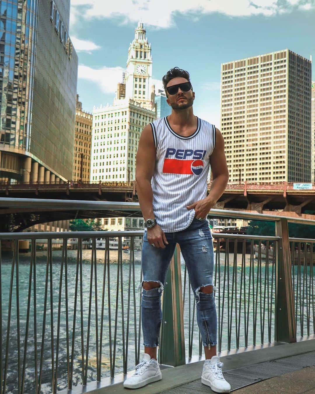 STYLE4GUYSのインスタグラム：「@FashionNovaMEN with the weekend look 👌 Shop @FashionNovaMEN for the latest styles 👏」