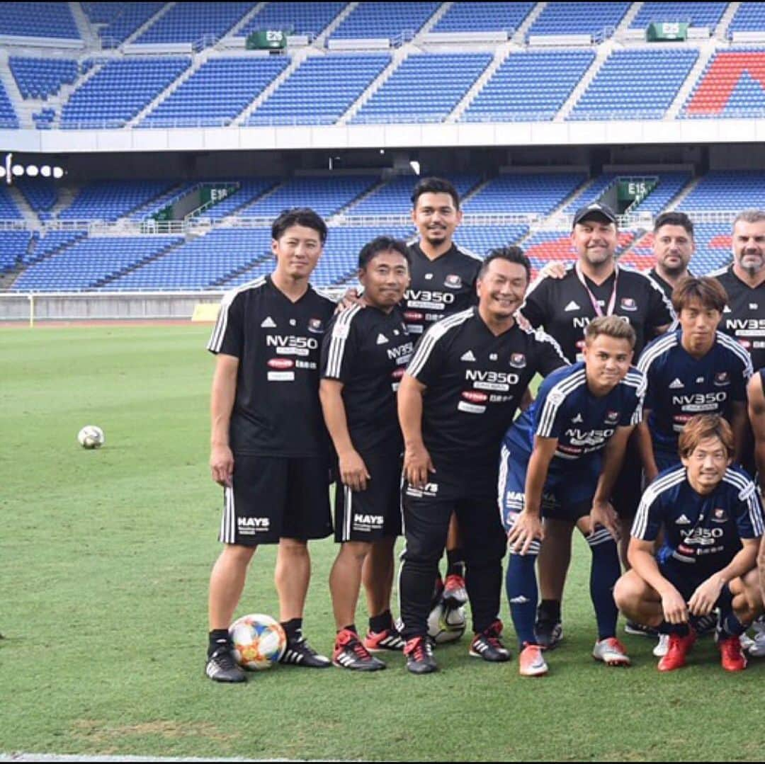 李忠成さんのインスタグラム写真 - (李忠成Instagram)「Marinos family😄😄😄 #マリノス #横浜 #サッカー #jリーグ #横浜fマリノス  #soccer #football #japan」7月29日 15時09分 - tadanarilee_official