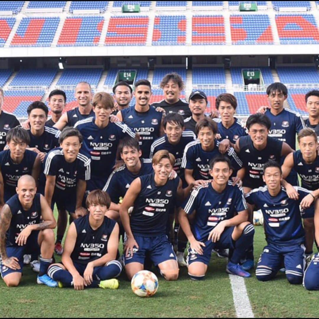 李忠成さんのインスタグラム写真 - (李忠成Instagram)「Marinos family😄😄😄 #マリノス #横浜 #サッカー #jリーグ #横浜fマリノス  #soccer #football #japan」7月29日 15時09分 - tadanarilee_official