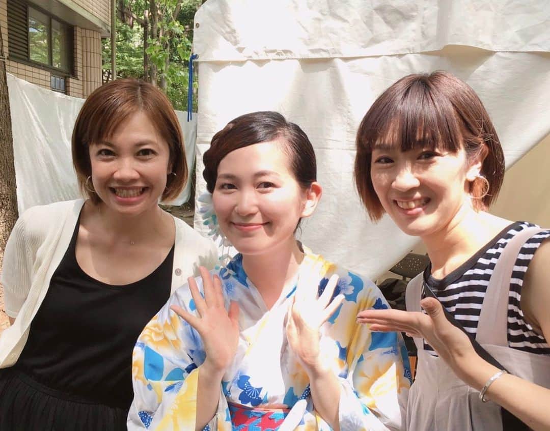 のインスタグラム：「【お知らせ】  花＊花さんと11月24日（日）に、誰も知らない劇場で2マンライブが決定しました🌼  10代の頃からお世話になっている花＊花さんとご一緒できるのが嬉しい‼️ チケット一般発売は8月31日10時〜！ e +先着50名様限定プレゼント付きチケットもあります☺️ 詳細はホームページをご覧ください✨✨ 11月22、23、24日と、2マンライブ3daysです！  22日、23日の出演アーティストは近日中に発表します😊 お楽しみに〜☺️‼️ #花花 #ティーナカリーナ #仙台 #2マンライブ」