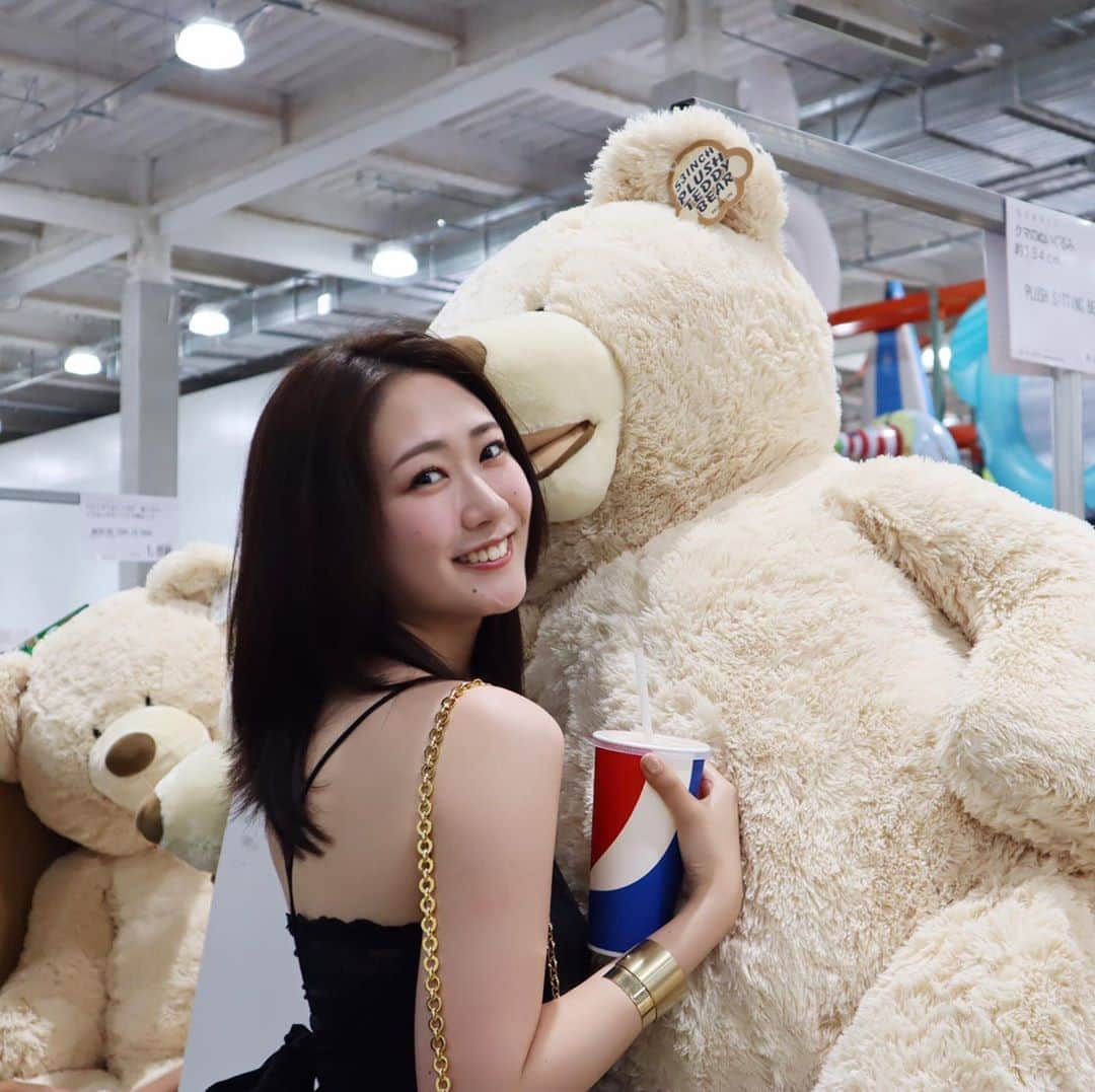 藤澤響花さんのインスタグラム写真 - (藤澤響花Instagram)「🐻💞🥤 #コストコ#costco#コストコベア#ドレス#dress#ザラ#zara#大学生#ミスコン#instagram#instalike」7月29日 18時13分 - kyoka_fujisawa