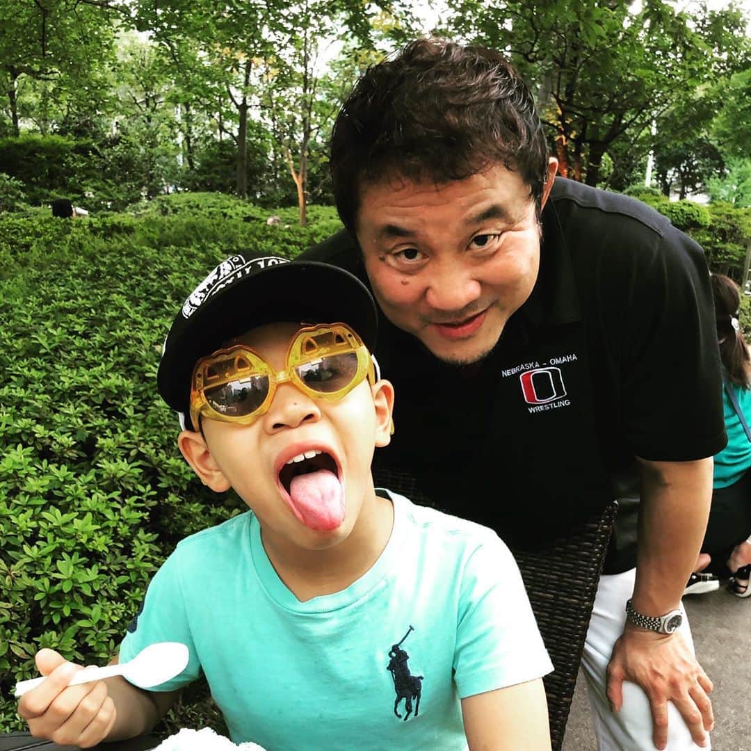 永田裕志さんのインスタグラム写真 - (永田裕志Instagram)「家族でテレ朝夏祭りに来ております。 昨日まで息子はレスリング全国大会のため連日練習頑張ってました。結果はベスト8で惜しくもメダルに手が届きませんでした。また頑張ろう。今日は夏休みを楽しんでます。 #永田裕志 #第三世代 #テレ朝夏祭り」7月29日 18時14分 - yuji_nagata