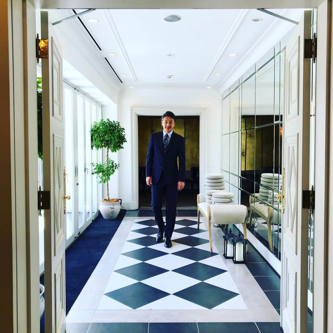 のインスタグラム：「☀︎梅雨明け  #shooting#suit#mensfashion#mensstyle#summer」