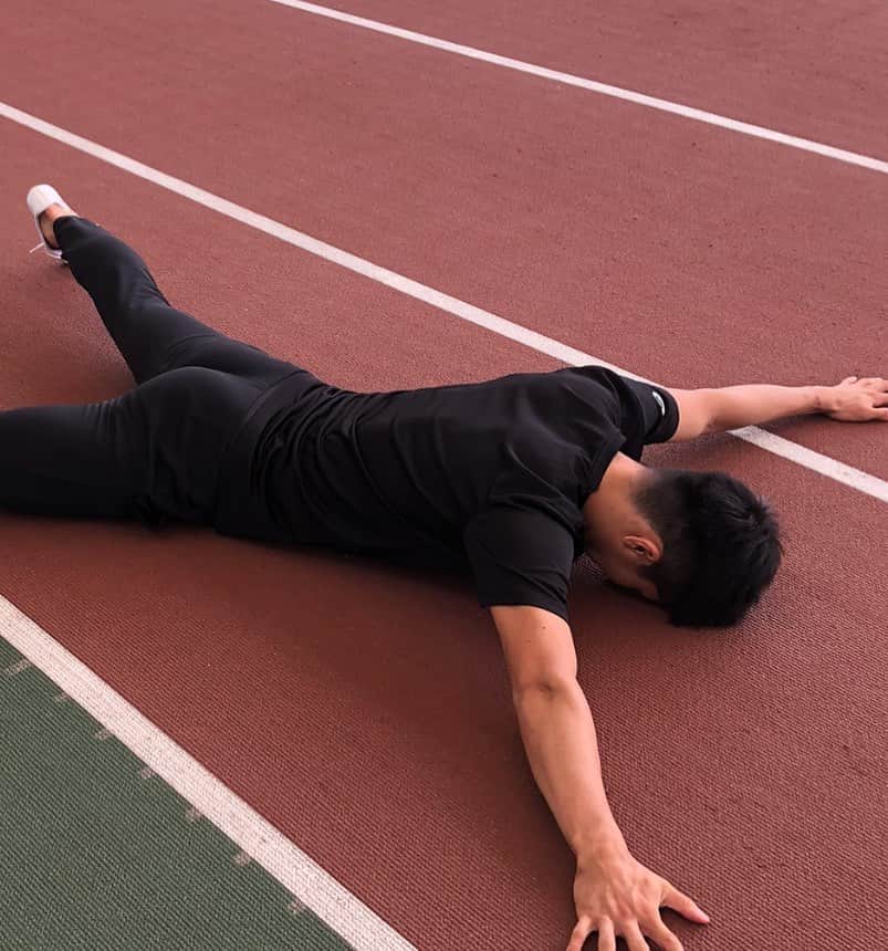 桐生祥秀さんのインスタグラム写真 - (桐生祥秀Instagram)「なんしててなんの時の 写真かわからへんけど 俺まぁまぁええ尻してんな トレーニングしよ。」7月29日 18時35分 - kiryu1215