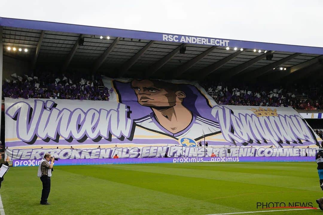 ヴァンサン・コンパニのインスタグラム：「Merci aux supporters pour cet accueil magique. Het was in het begin echt wel genieten, maar het resultaat is wat telt en dat moet beter zijn. Proficiat dus ook aan KVO. Finally, my team gave everything, so we move on and work towards the next game. #RSCA 👊🏾」