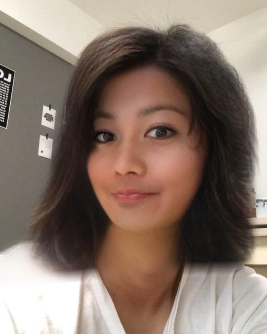 大山啓輔のインスタグラム：「. 濃い〜 .  #snapchat👻  #snapchatfilters👻  #genderswap」