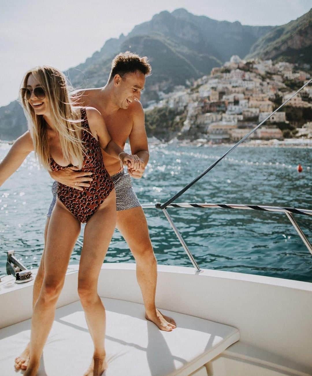 アクセサライズのインスタグラム：「Glued to the TV? Us too! 🌴💖 The summer of love (with all it's drama!) might be coming to an end over in Mallorca, but we reckon you'll fall head over heels with our eco-friendly recycled swimwear just like @fashionisminepassion. This is THE suit to pack for your Summer holiday. Tap the link in our bio to shop. #Accessorize #Accessorizer #EcoFriendly #RecycledFashion」