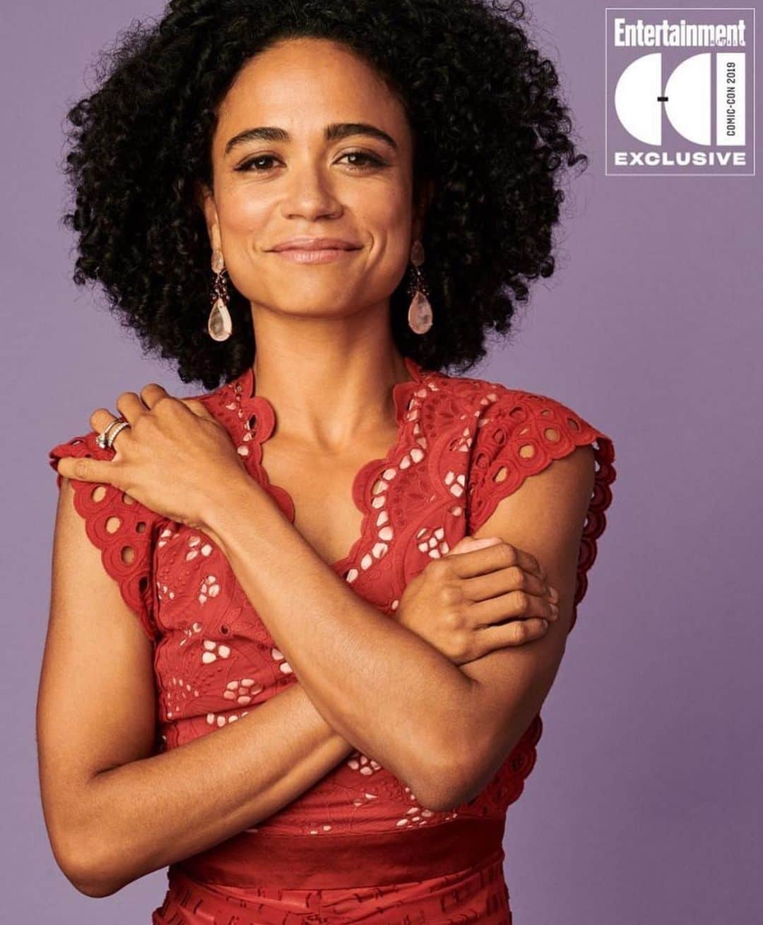 のインスタグラム：「@laurenridloff looks stunning in these Rose Quartz & Garnet earrings 💕 thank you @kaemanningstudio . . . . . #jewelrydesign #jewelrydesigner #newyorkfashion #madeinusa #bounkit #bounkitnyc #shoponline #onlineboutique #handmadejewelry #newyork #showroom #interchangeablejewelry #bounkit #bounkitnyc #garnet #rosequartz #laurenridloff」