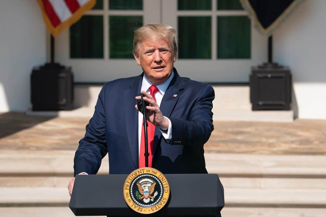 ドナルド・トランプさんのインスタグラム写真 - (ドナルド・トランプInstagram)「President Donald J. Trump addresses his remarks prior to signing H.R. 1327; an act to permanently authorize the September 11th Victim Compensation Fund Monday, July 29, 2019, in the Rose Garden of the White House.」7月30日 5時14分 - realdonaldtrump