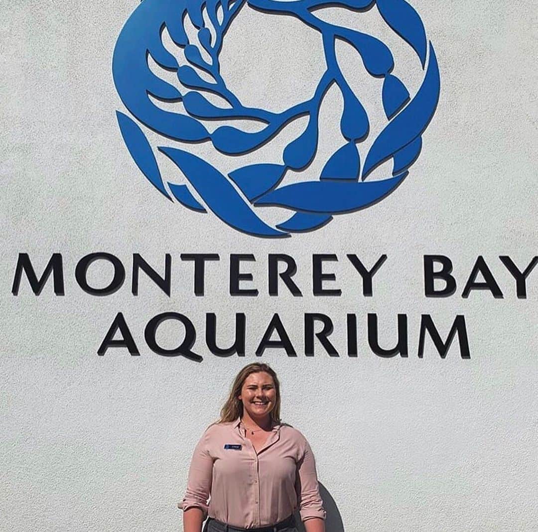 ポール・ウォーカーのインスタグラム：「“Time flies when you’re doing good! Our 7th PW Foundation and Monterey Bay Aquarium award and scholarship ceremony is coming up on August 2nd. Chloe just returned from New Zealand where she was working hands on with penguins! She’s done conservation work in Honduras, Belize, and right at home. Her constant push to help others is one of the many reasons we are so thrilled to welcome Chloe to the family. It doesn’t matter where you are, it matters what you do. #DoGood” - @PaulWalkerFdn  Congrats to the latest #PaulWalker Foundation scholarship winner! - #TeamPW」