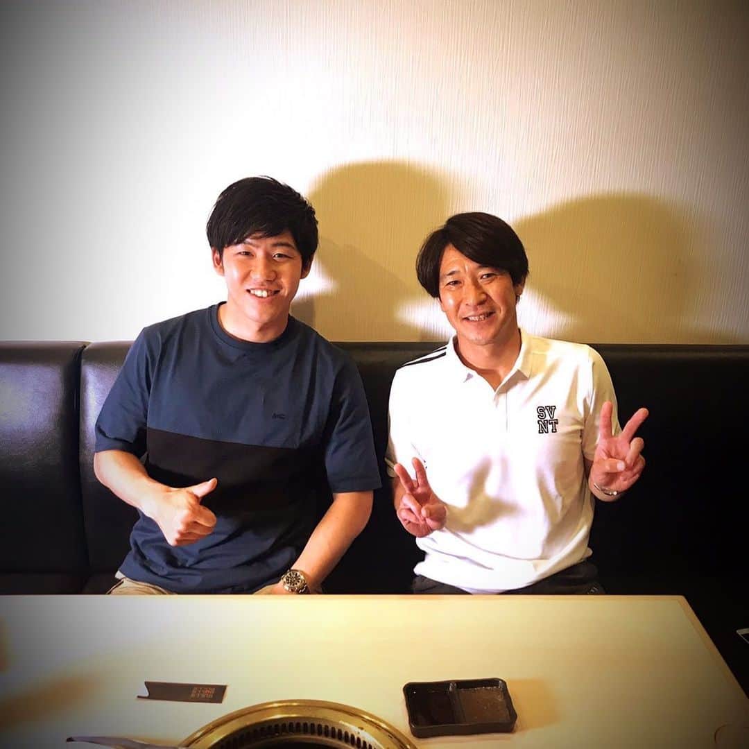 遠藤航のインスタグラム：「先日、水内さんと対談させていただきました(^^) 下記の時間で放送です！ 皆さんぜひ見て下さ〜い！！ 7/29(月) 20:00〜  8/5(月) 20:00〜  TOKYO MX  MX1 . . #登坂淳一 #稲村亜美 #水内猛 #水肉猛 #遠藤航 #焼肉bulls #焼肉ブルズ #麻布十番 #大井町 #ブルズ亭 #四谷ブルズ亭 #四谷 #焼肉 #生肉 #ユッケ #シャトーブリアン #牛タン #タン #カルビ #ロース #東京MXテレビ #TOKYOMX #TOKYOLOVESPORTS」