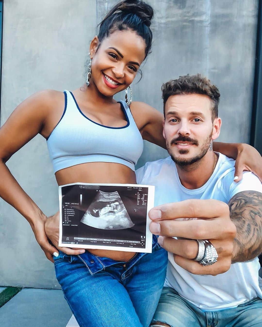 E! Onlineさんのインスタグラム写真 - (E! OnlineInstagram)「Time to Dip It Low: Christina Milian is pregnant with her second child. 🍼 (📷: @christinamilian)」7月30日 6時00分 - enews