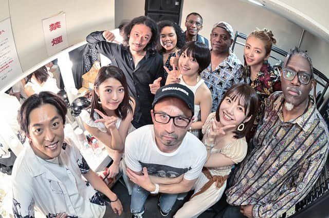 YU-Aさんのインスタグラム写真 - (YU-AInstagram)「出演者の皆 人は色々。けど音楽で繋がれる。音すごいな」7月29日 21時40分 - yua_official