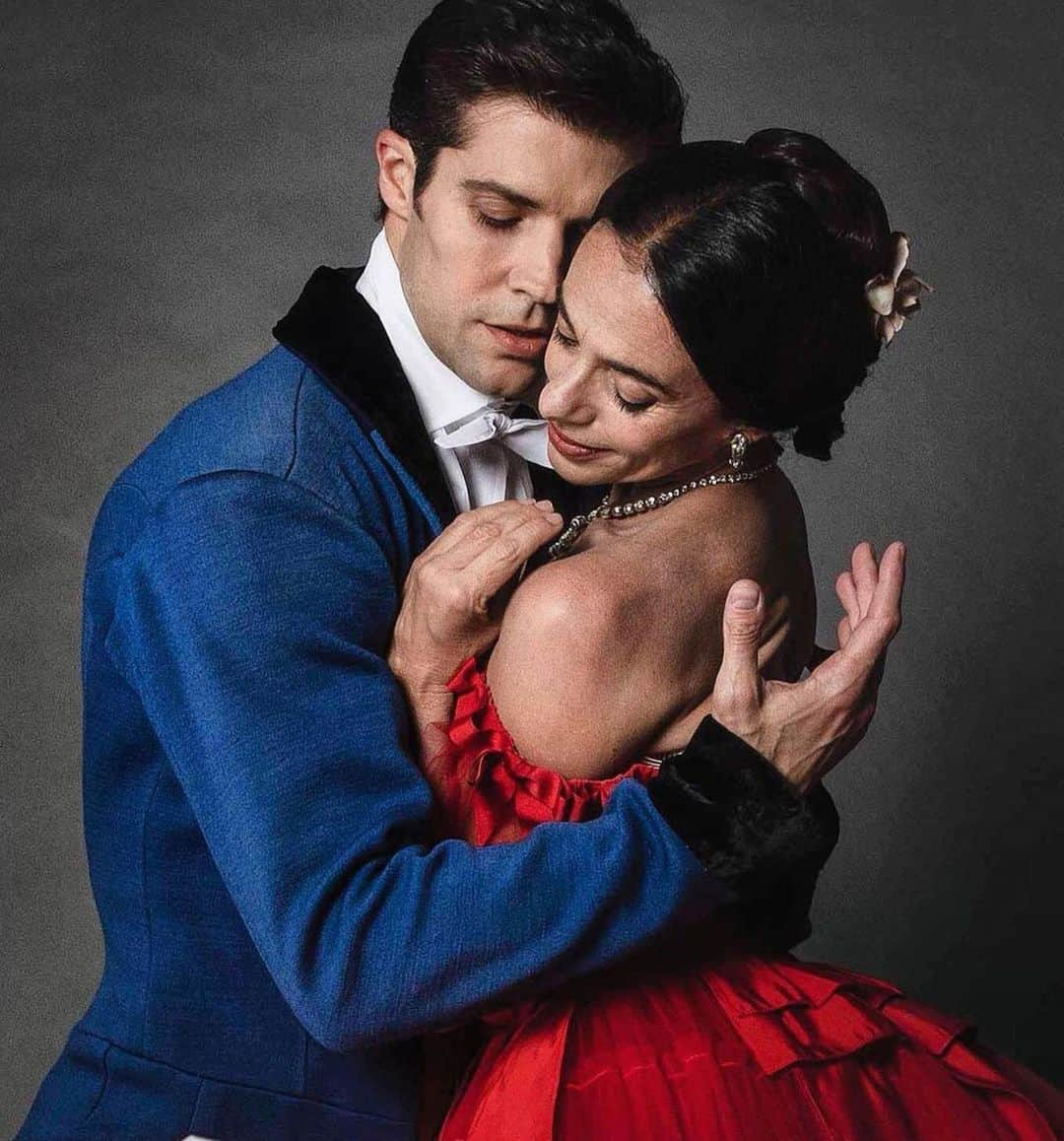 ロベルト・ボッレさんのインスタグラム写真 - (ロベルト・ボッレInstagram)「#Repost @officialrobertobolle ・・・ MargueriteandArmand @alessandraferriofficial_ @robertobolle @nbs_japan @dancersdiary #ferribolleandfriends #tokyo2019 #tokyo #ballet #love ❤️」7月29日 21時51分 - robertobolle