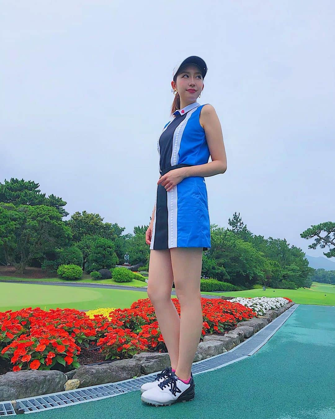 中島亜莉沙さんのインスタグラム写真 - (中島亜莉沙Instagram)「7月30日(明日)、 アルチビオカップにゲスト出演させて頂きます🙏🏻❤️ 面白い企画も用意して頂いたので、楽しんできます&もしご参加する方がいましたら一緒に楽しみましょう😆✨ #素振り100回してから寝よっと #どうか明日筋肉痛になりませんように #golf #golfstagram #golfwear #fashion #coordinate #outfit #archivio  #ゴルフ #ゴルフ女子 #女子ゴルフ #ゴルフウェア #ゴルフコーデ #アルチビオ #セットアップ #ノースリーブ #アルチビオカップ #ゴルフコンペ」7月29日 22時55分 - arisan_days