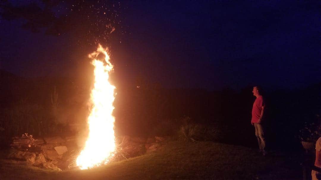 クリス・ノースさんのインスタグラム写真 - (クリス・ノースInstagram)「Our summer Bonfire at Great Barrington - Prometheus  arise!!!」7月29日 23時44分 - chrisnothofficial